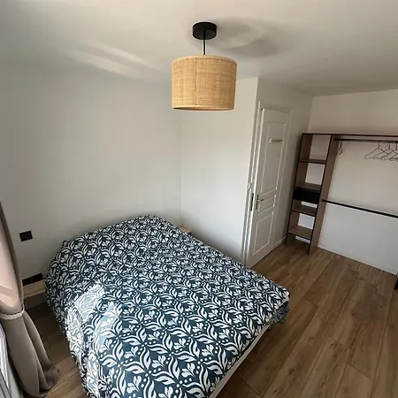 Maison Rénovée Près De La Pour 8 Personnes Avec Jardin, Wifi Et Parking - Fr-1-194-324 *